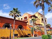 Ville Corts is een van de top hotels in Playa de las Americas. (Foto Frank Catry)